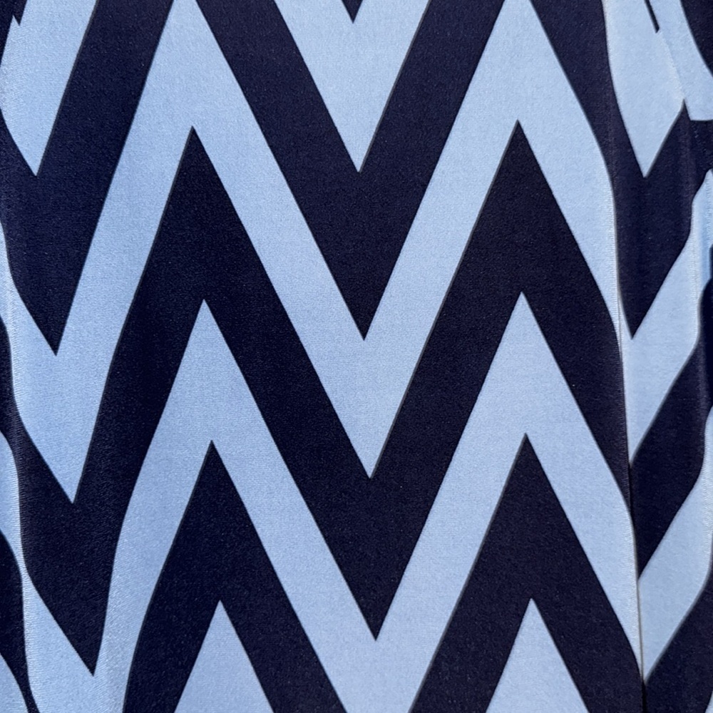 Chevron Patterned Blue and navy blue  Dress medium Cato - Picture 4 of 4